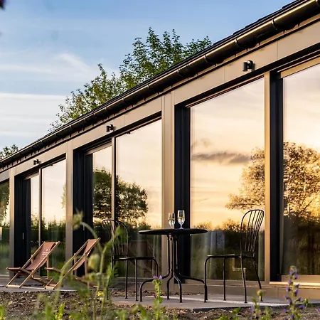 모텔 Gosciniec Na Rozdrozu Libiaz