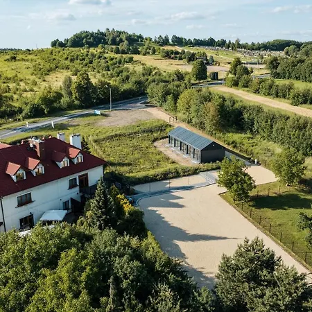 Gosciniec Na Rozdrozu 모텔 3*