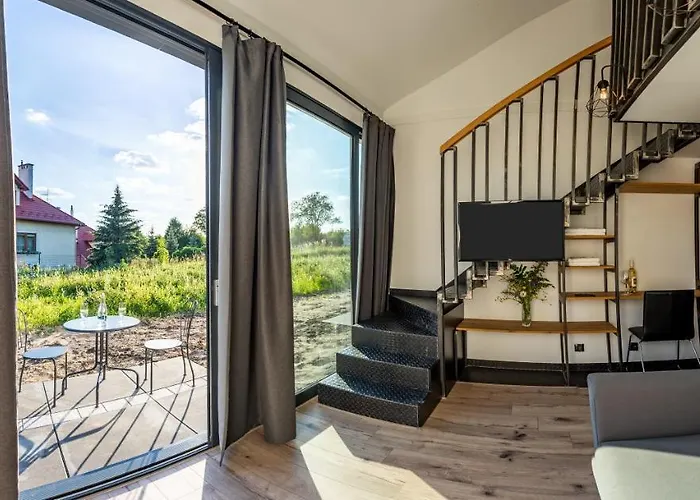 Gosciniec Na Rozdrozu Motell Libiaz