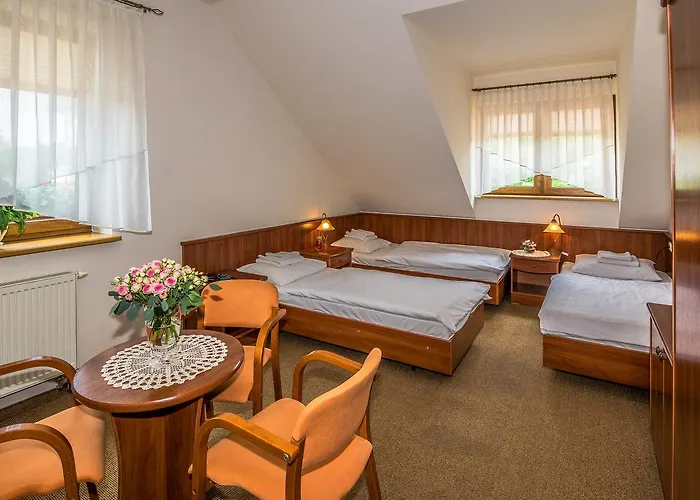 Gosciniec Na Rozdrozu 3* Libiaz